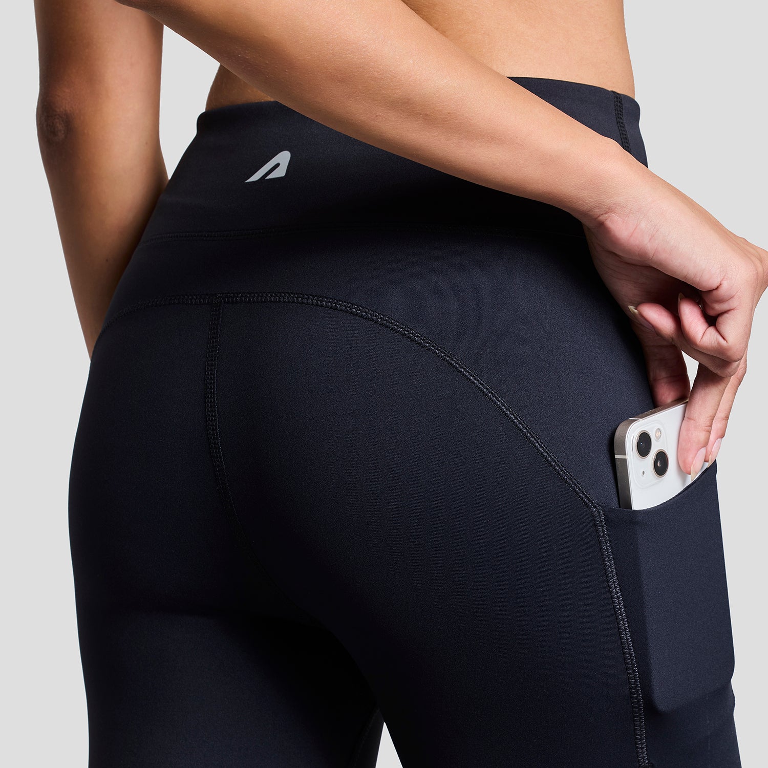 LIMITLESS NYLOFLEX HIGH RISE TIGHTS - Black