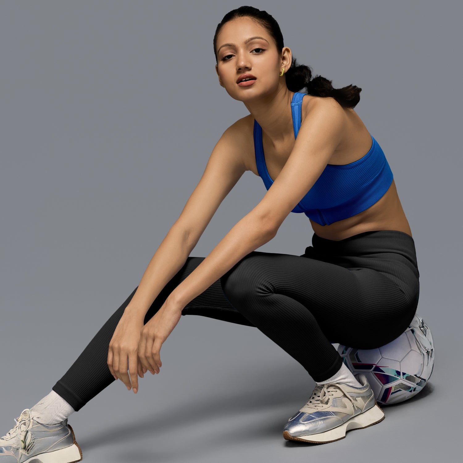 Limitless snatched mid waisted ribbed leggings - BLACK