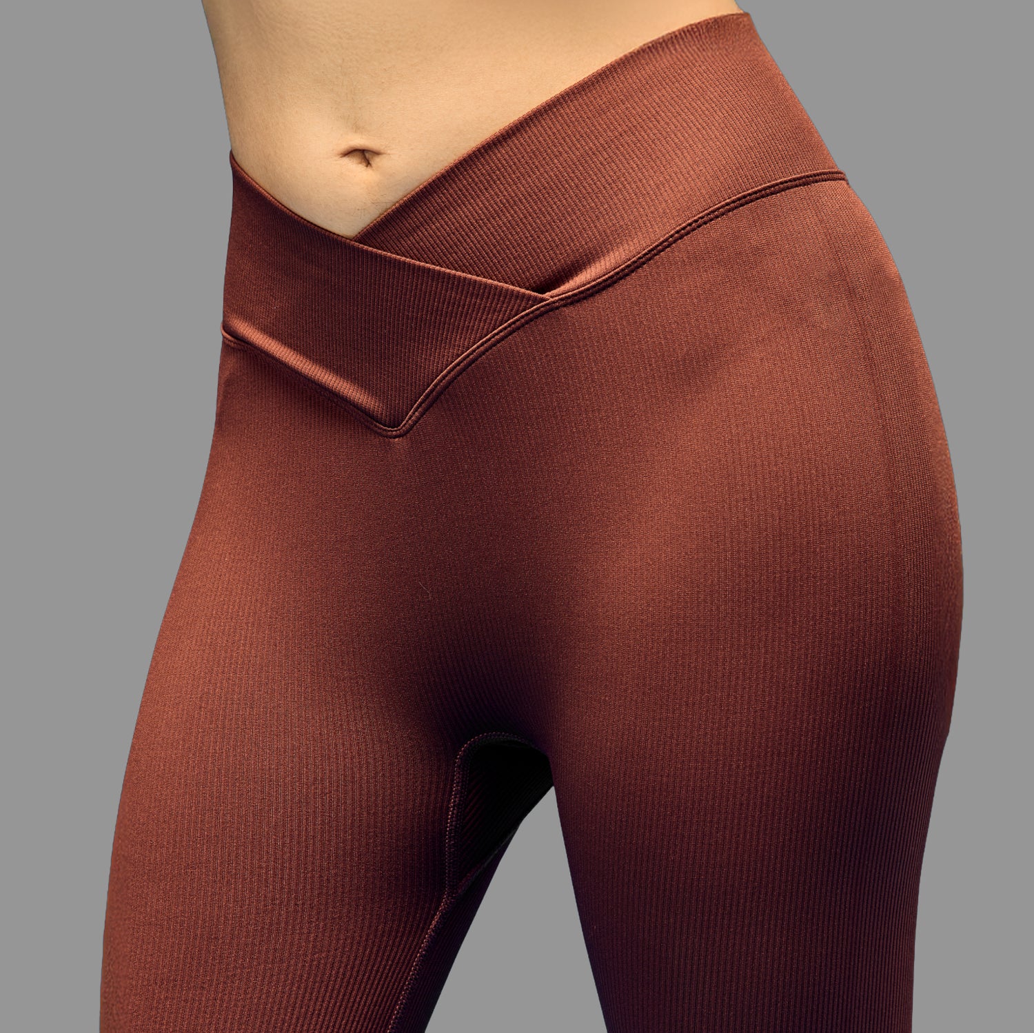Limitless snatched Ruched back Flare Pants - Brown .