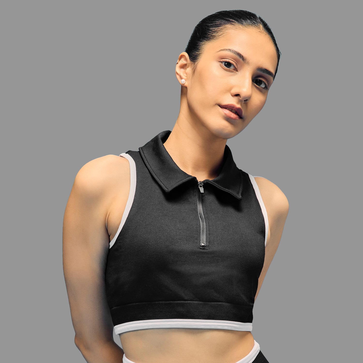 Limitless snatched sleevless crop top - BLACK