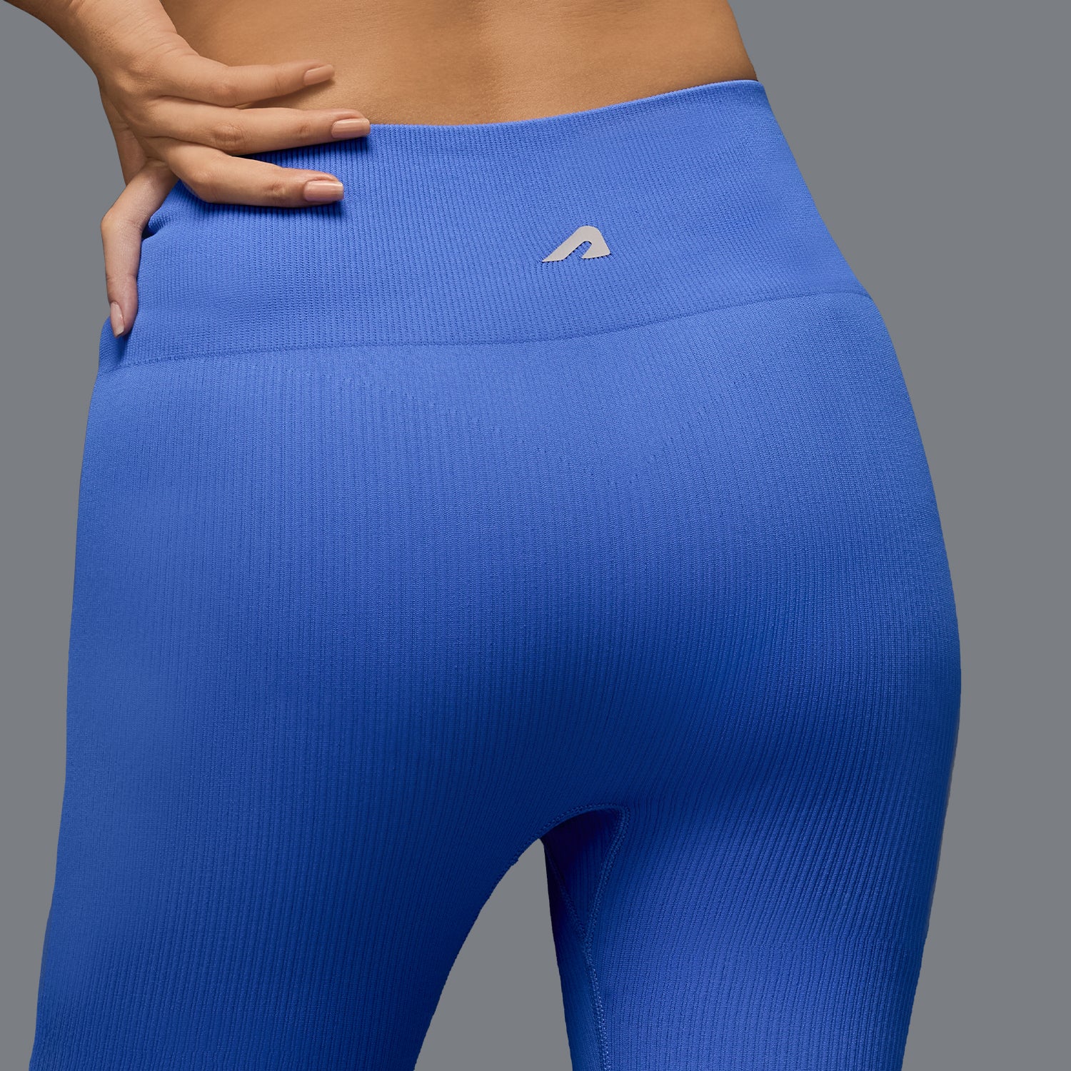 Limitless Snatched Mid waisted ripped Leggings - BLUE