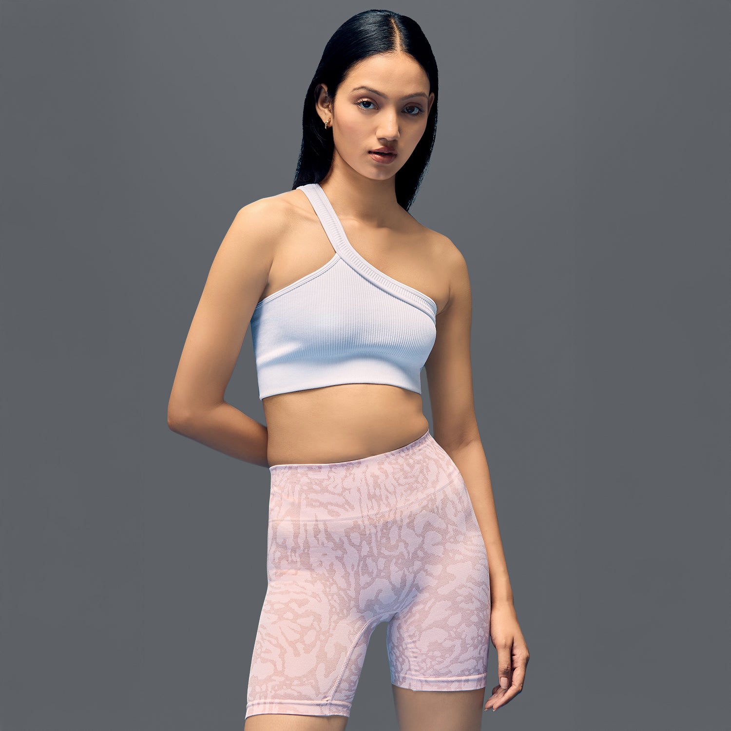 Limitless snatched high waisted ruched back shorts - Pink