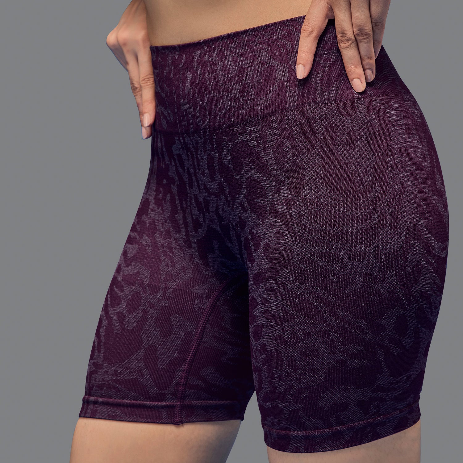 Limitless snatched high waisted ruched back shorts - Wine