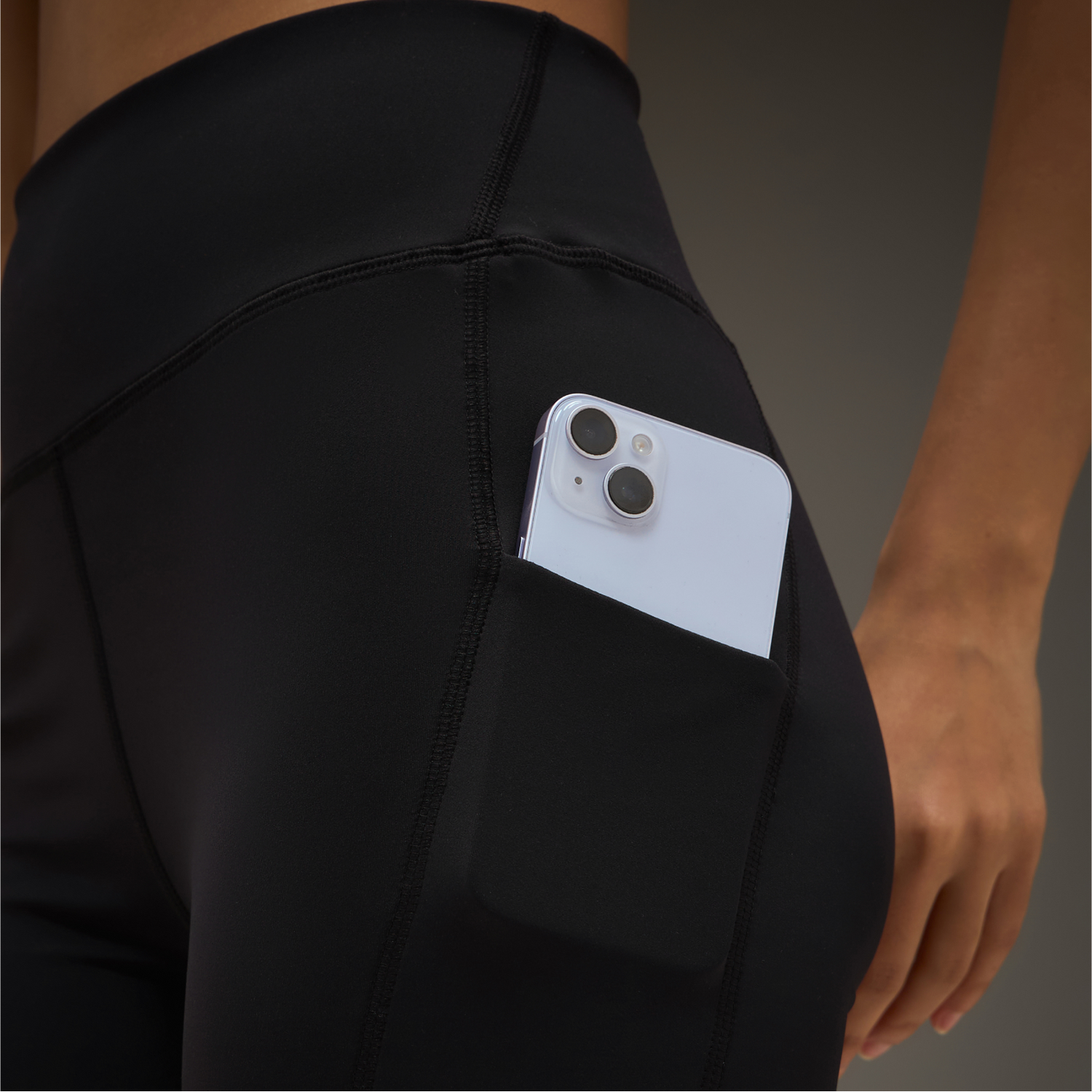 Women Align Training Shorts Black
