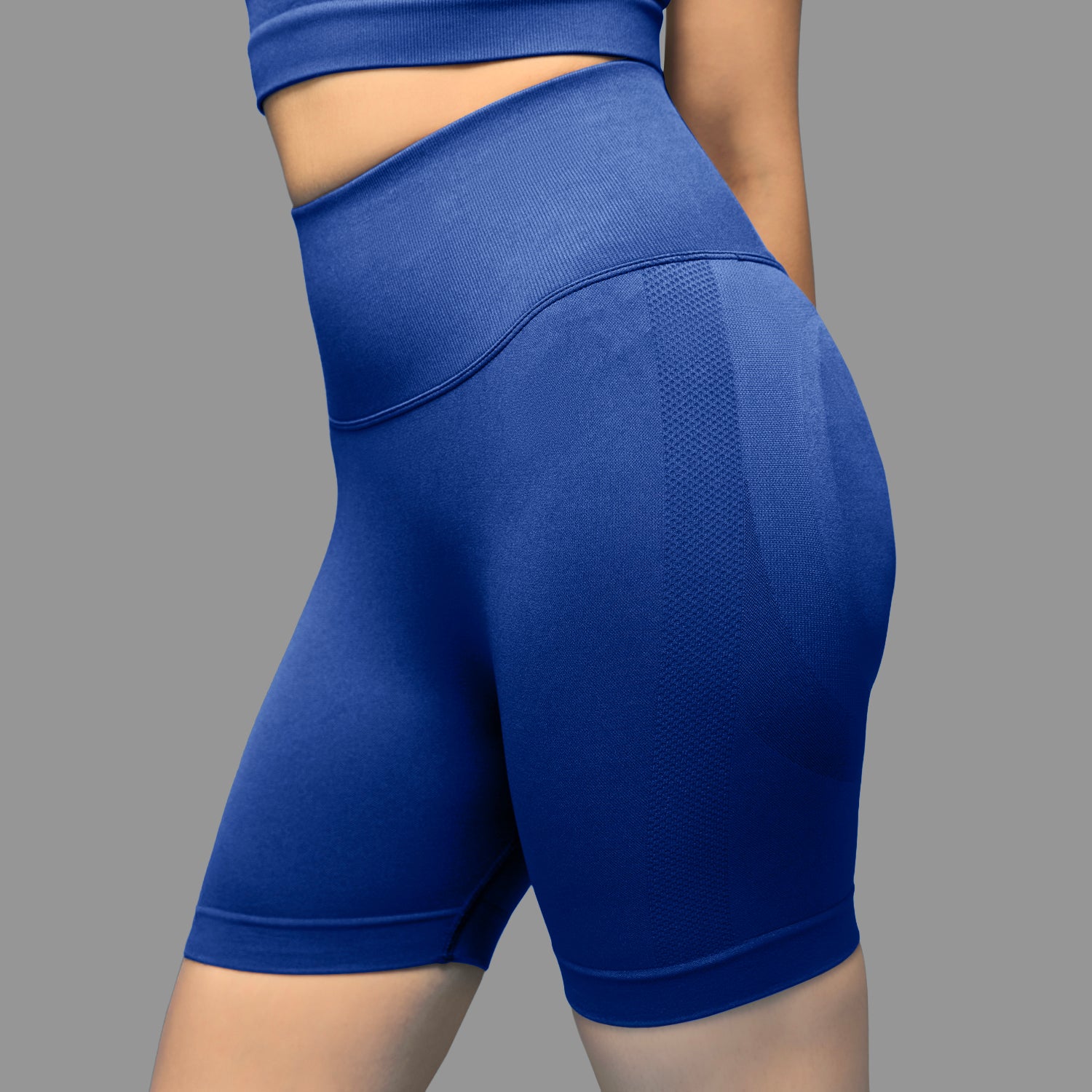 Limitless Snatched high waisted ruched back shorts - Navy Blue